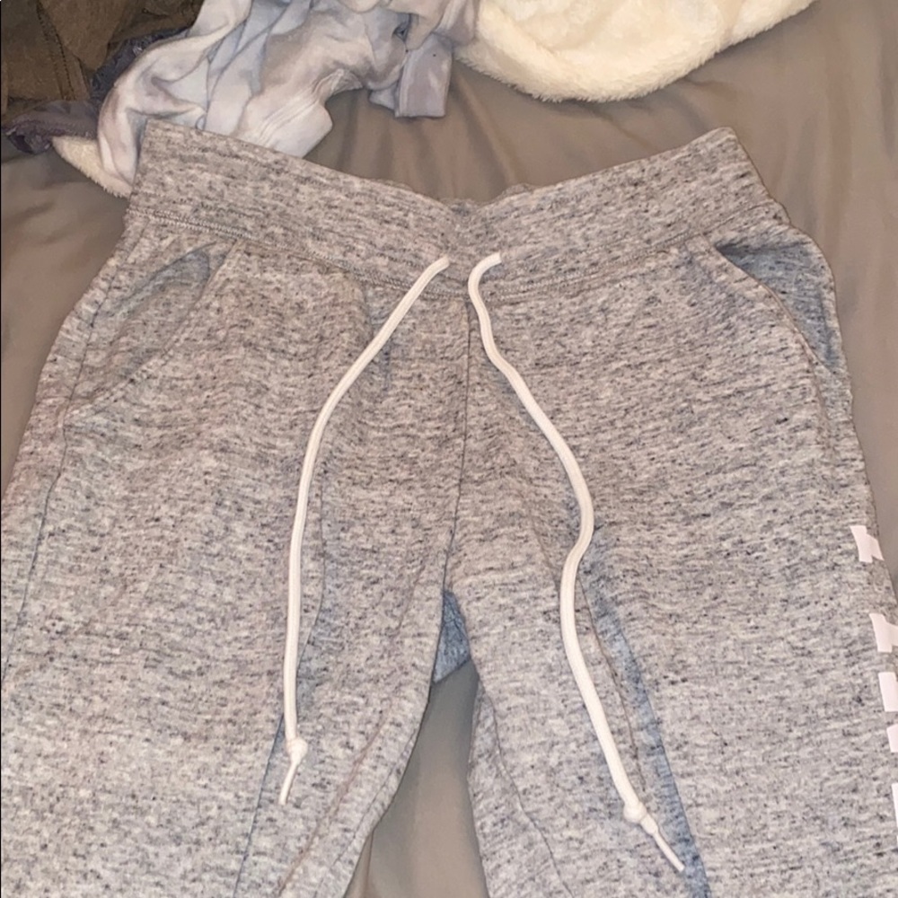 PINK Victoria’s Secret sweatpants